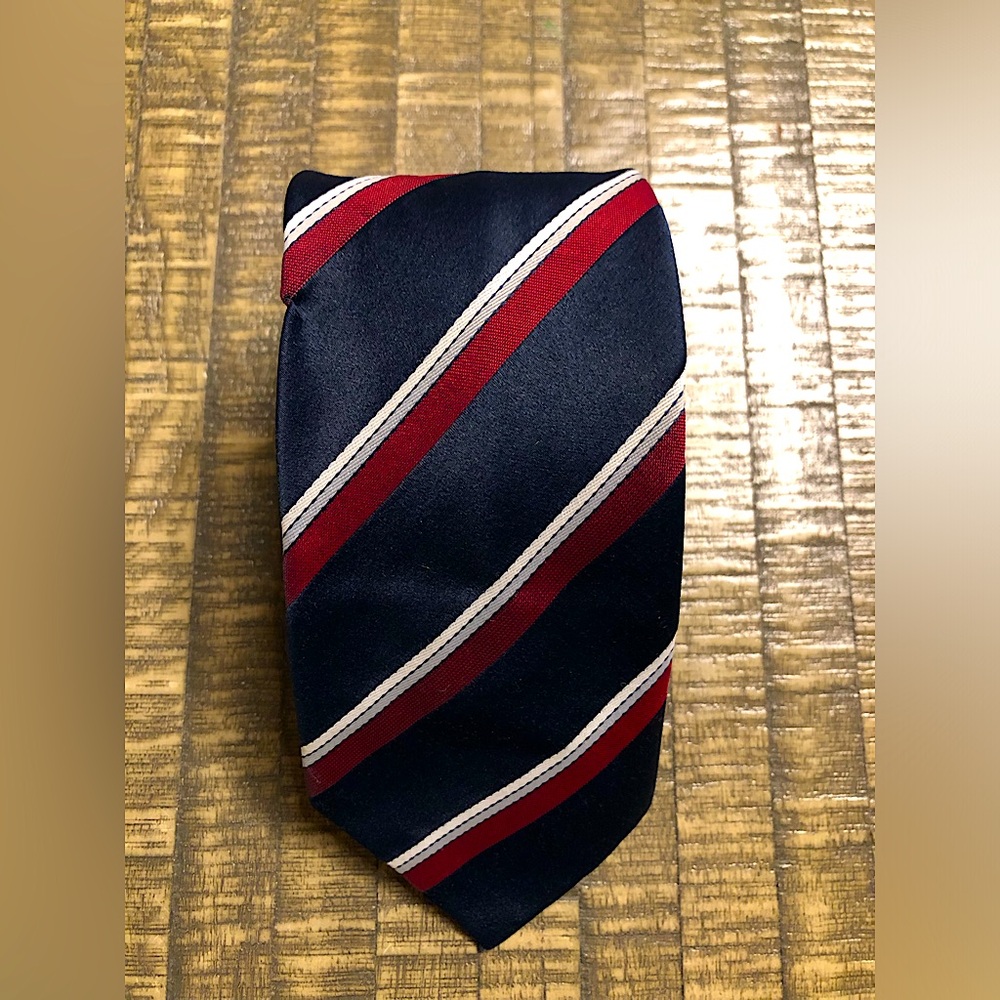 St Michael Tie